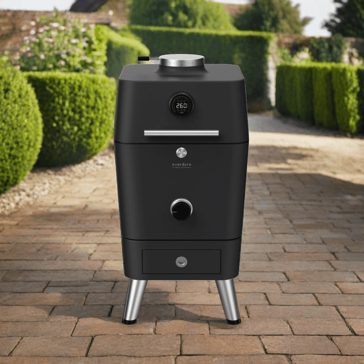 Everdure By Heston Blumenthal 4K 21-Inch Charcoal Grill & Smoker  - CE4KMUS