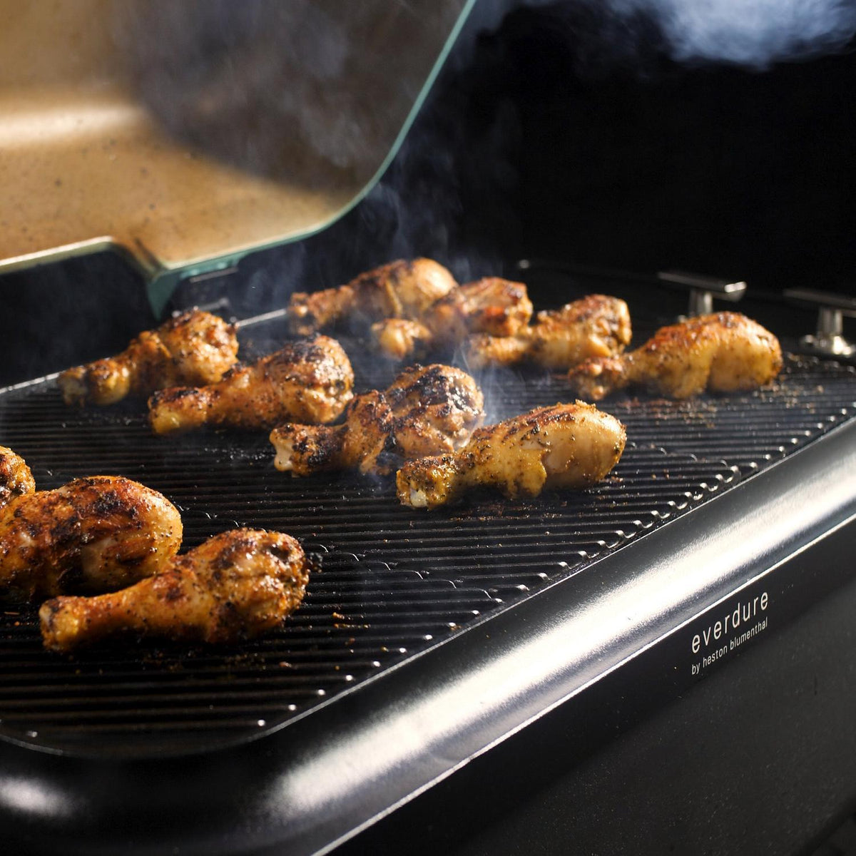 Everdure By Heston Blumenthal FURNACE 52-Inch 3-Burner Propane Gas Grill With Stand  - G3MUS